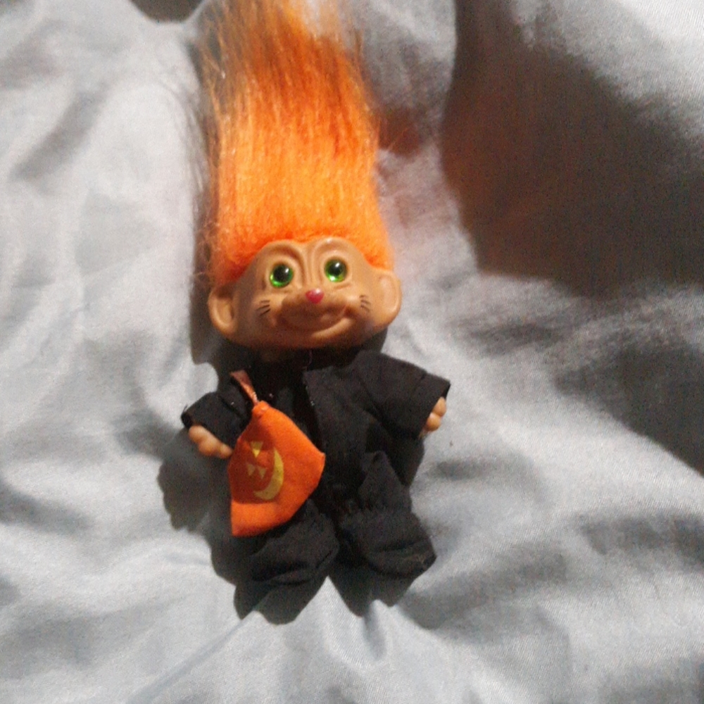 Russ mini halloween troll